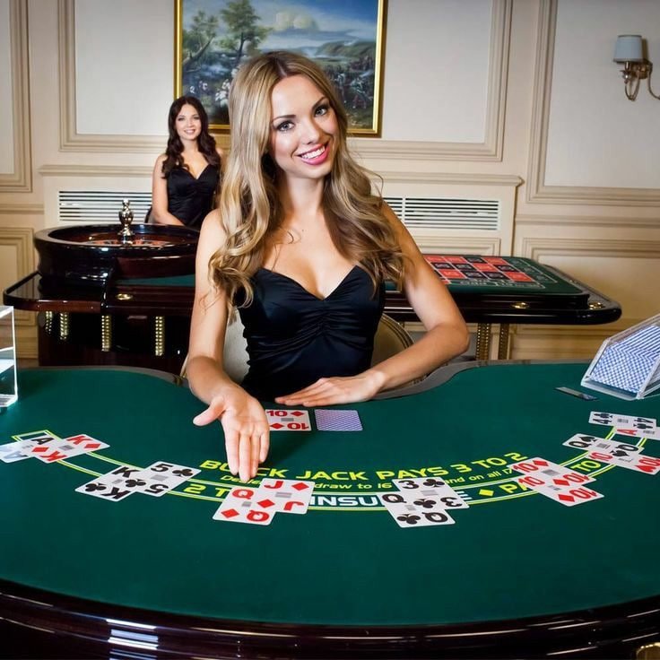 jbd777 platform မြန်မာ ကစားသူများ Slots Live Casino ကစားနေသောပုံ